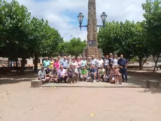 Una quarantena de persones amb el cognom Putellas es retroba a Sant Boi de Lluçanès