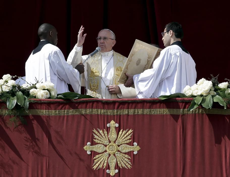 El papa Francisco en la misa de Pascua