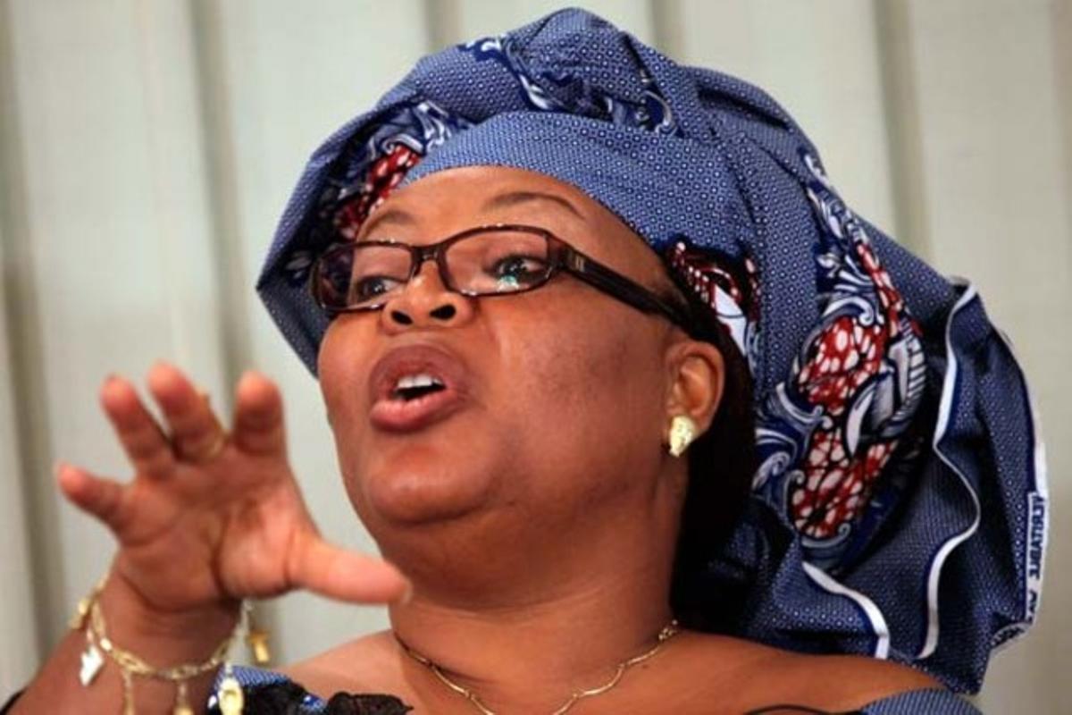 L’activista liberiana per la pau Leymah Gbowee parla en una roda de premsa a l’Institut Nobel a Oslo, Noruega, dies abans de rebre el premi Nobel de la pau 2011.