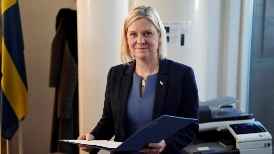 Dimite la primera ministra de Suecia horas después de asumir el cargo