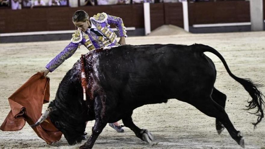 La novillera cordobesa Rocío Romero, sin trofeos en su debut en Las Ventas