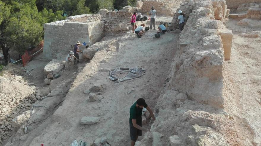 Excavaciones en la Pobla de Ifach