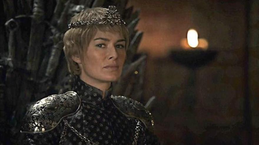 Cersei Lannister impone su mandato en los Siete Reinos.