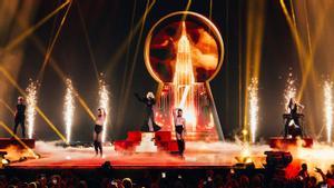 Nebulossa interpretando Zorra en la segunda semifinal de Eurovisión 2024