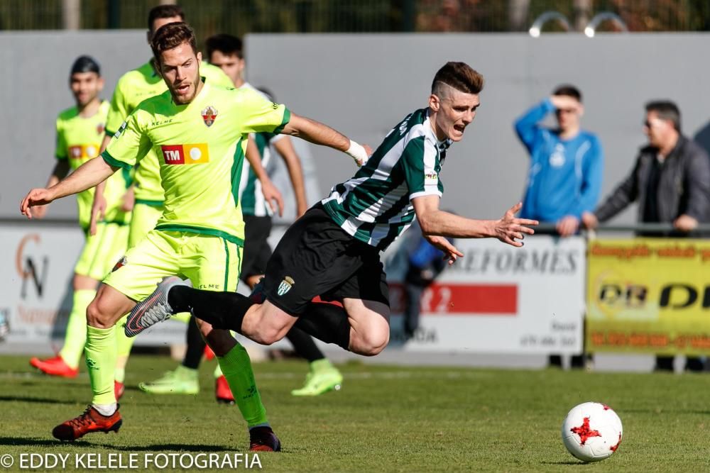 El Elche vuelve a las andadas y cae derrotado en Peralada (1-0).