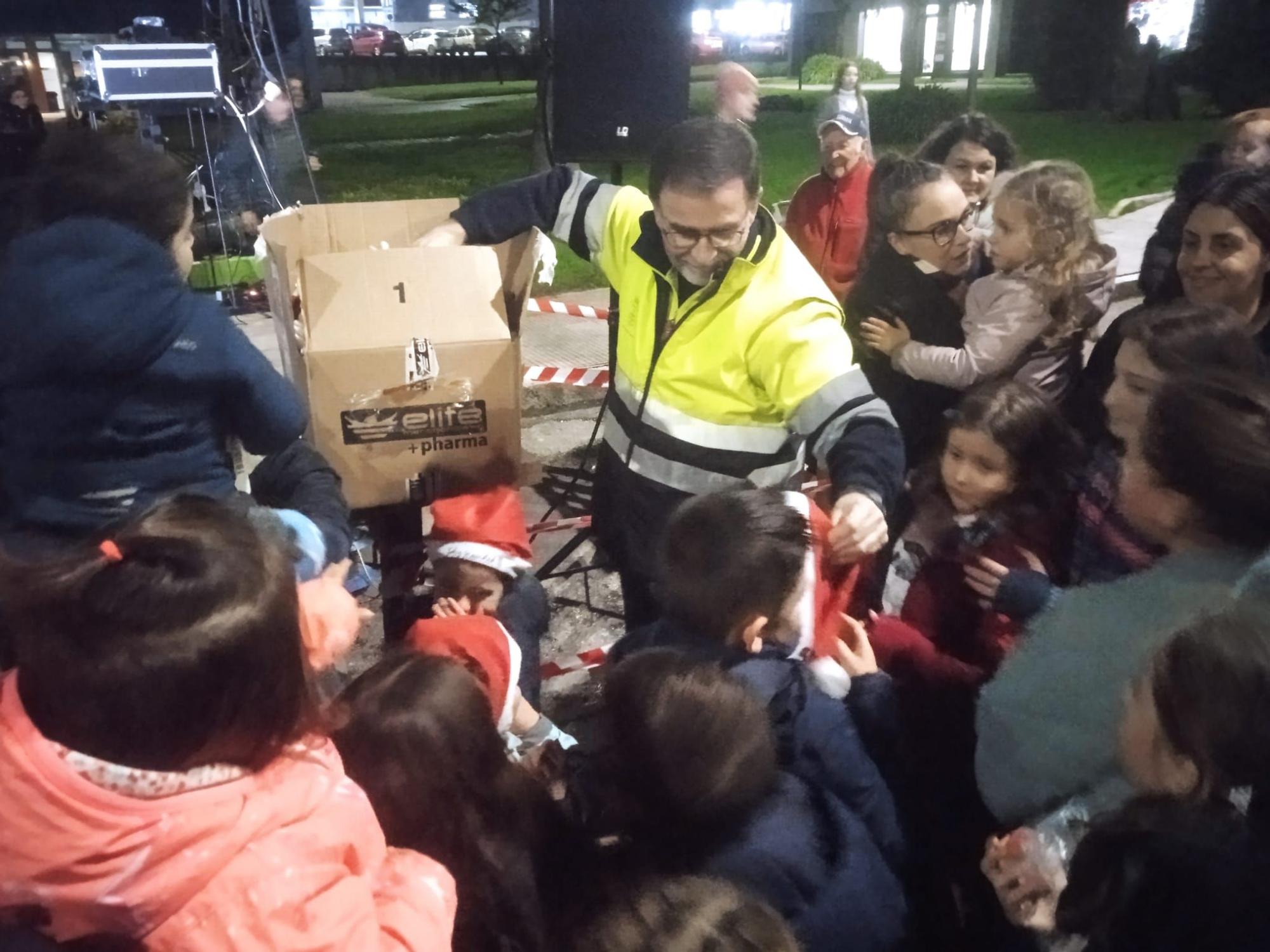 Encendido navideño en Luanco