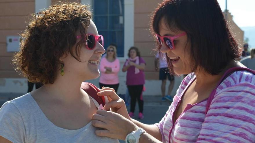 Los vecinos de los municipios se plantan contra el cáncer de mama