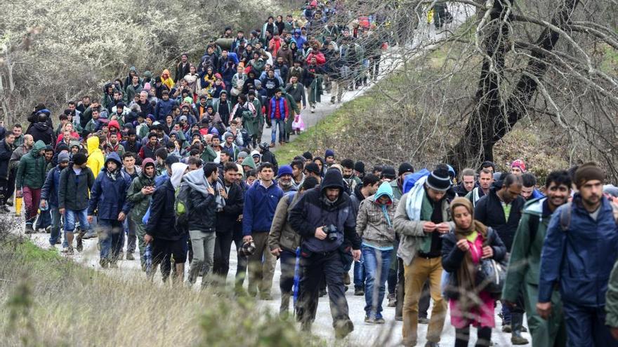 Cientos de migrantes procedentes de Idomeni.