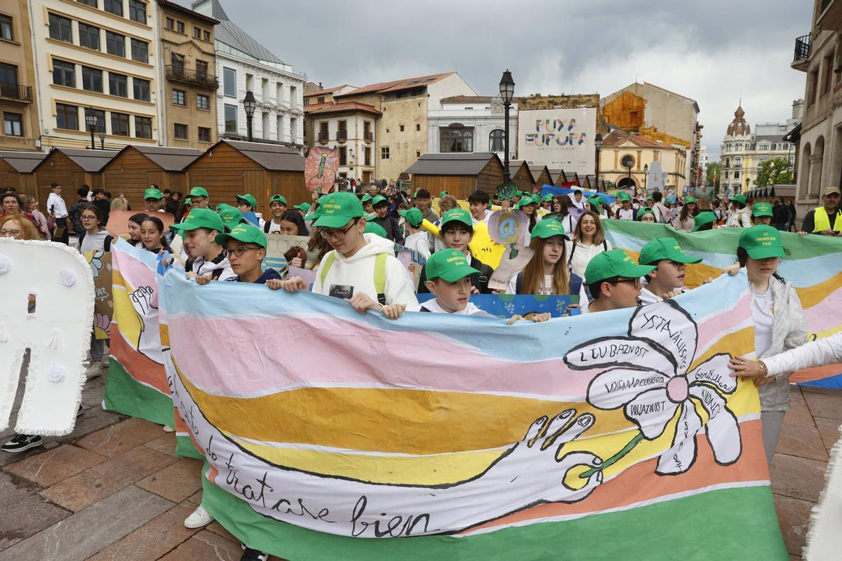 Un crit de 2.500 nens per l’‘amabilidá’