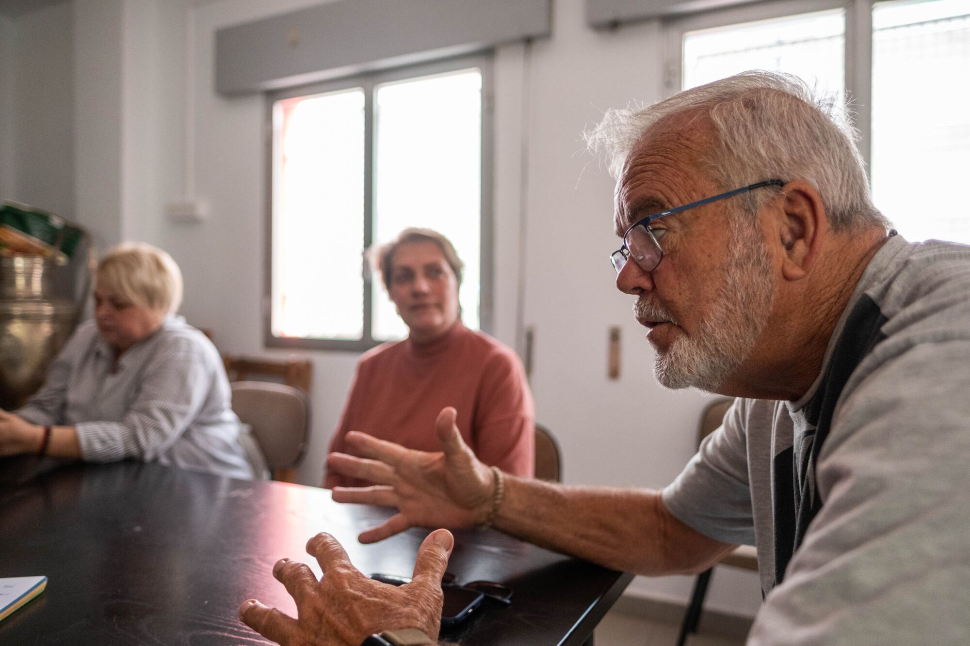 Vecinos de las viviendas del Patronato de La Candelaria, en Santa Cruz de Tenerife.