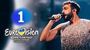 Marco Mengoni en el escenario de Eurovisión 2023.