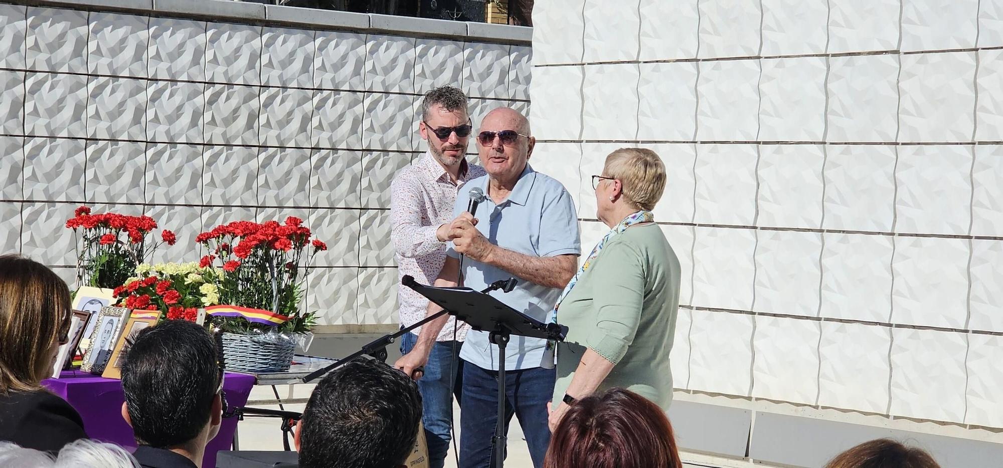 Homenaje de Tavernes de la Valldigna a los fusilados en Paterna