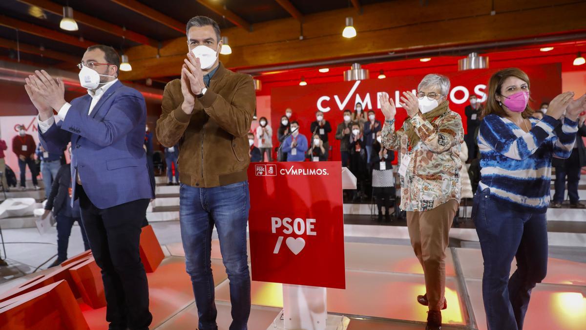 EN IMÁGENES: Así fue la visita de Pedro Sánchez a Asturias