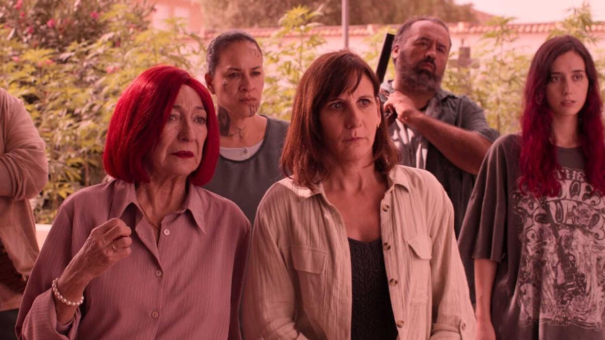 Luisa Gavasa y Malena Alterio en 'En fin', la nueva serie española de Prime Video.