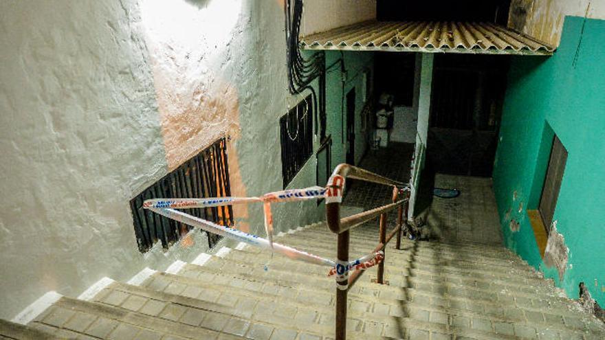 La policía investiga la muerte de una mujer apuñalada en La Higuera Canaria
