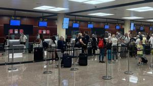 Equipaje de mano en el aeropuerto de El Prat