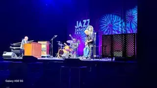 La crítica de Javier Losilla de John Medeski’s Mad Skillet: Unas teclas voladoras y una batería hambrienta