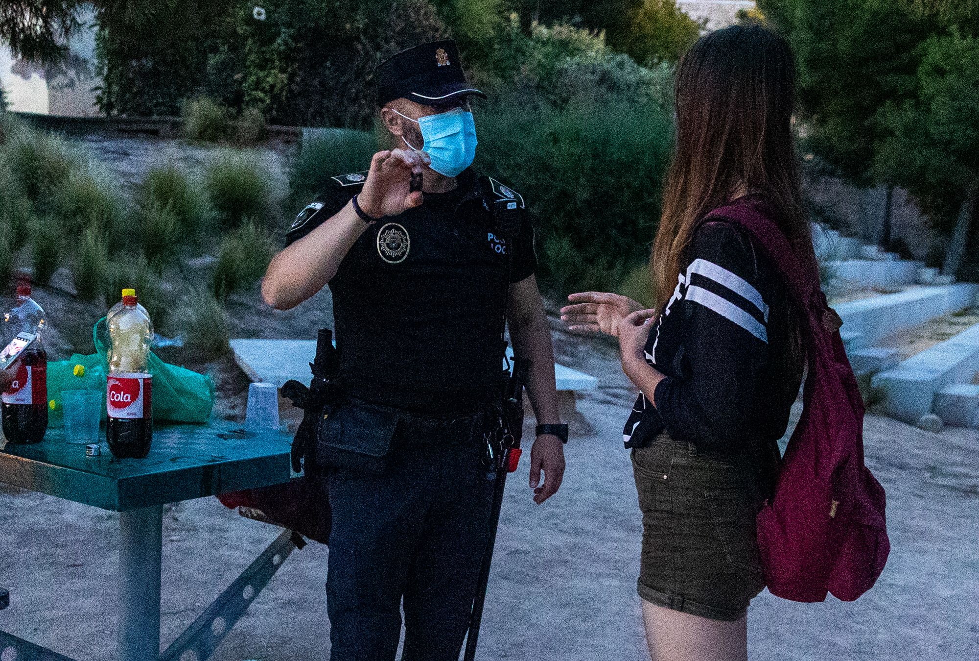 Máxima presión policial contra los botellones para frenar los contagios de covid en Alicante