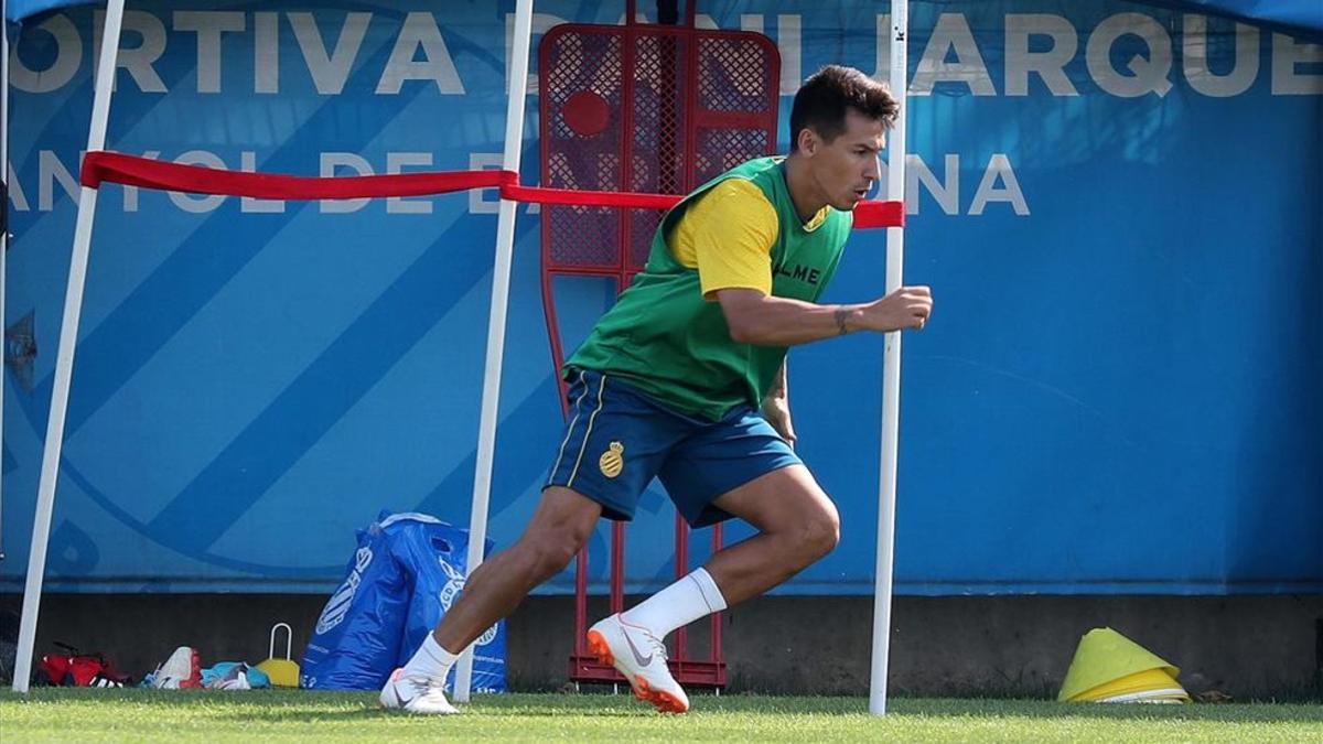 Hernán Pérez trabaja día a día para poder ser titular