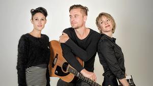 The Controversy estrena en exclusiva a ’On Barcelona’ ’These crawling dark feelings’.