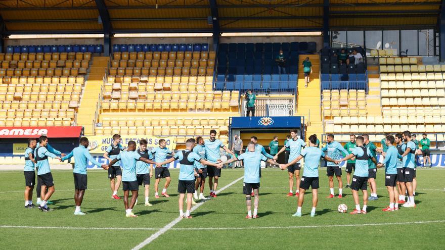 Entrenamiento del Villarreal previo al partido de Champions ante el Manchester.