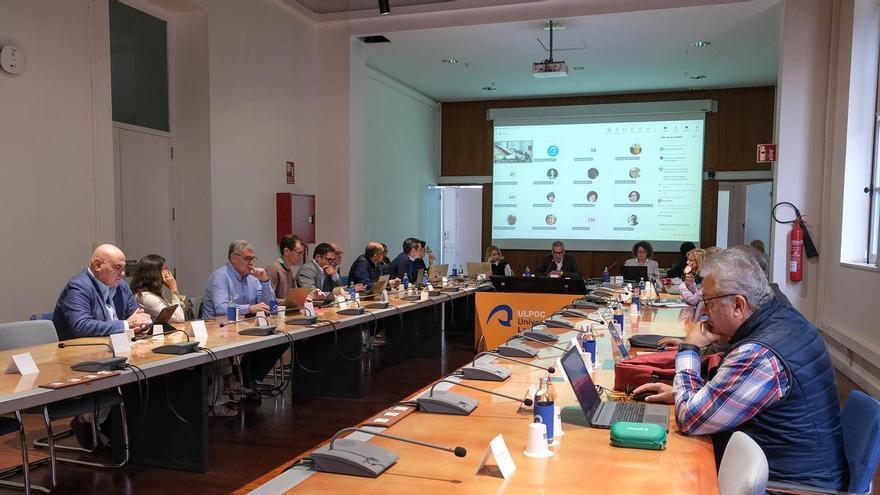 La ULPGC crea una nueva empresa para restaurar los ecosistemas marinos de Canarias