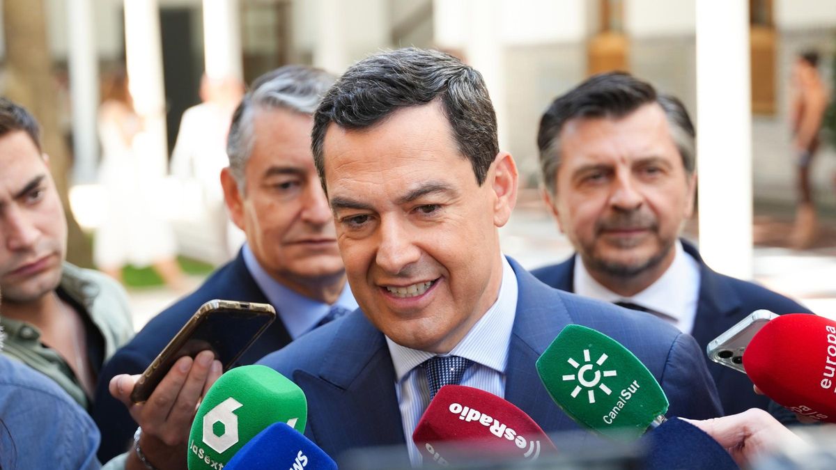 El PP exige explicaciones por un "espionaje" a Juanma Moreno