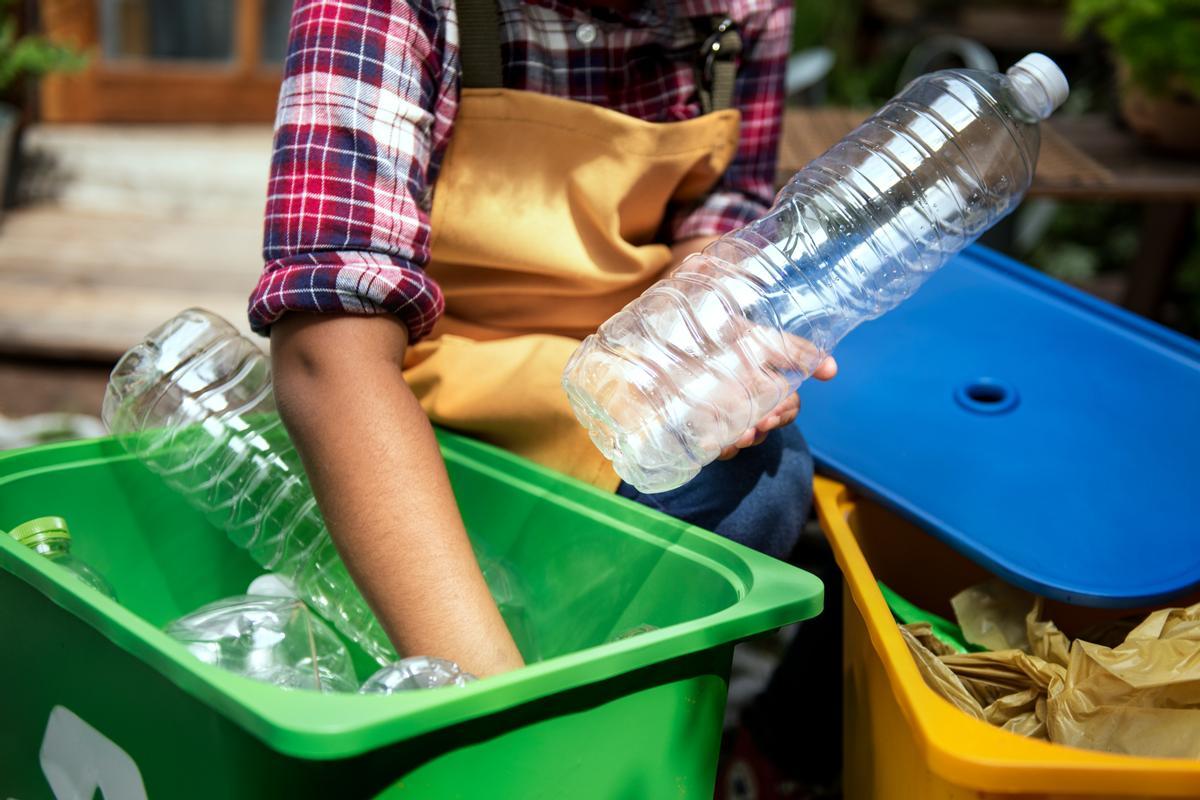 La solución de filtrado de agua del grifo de Tuawa permite reducir el consumo de plásticos.