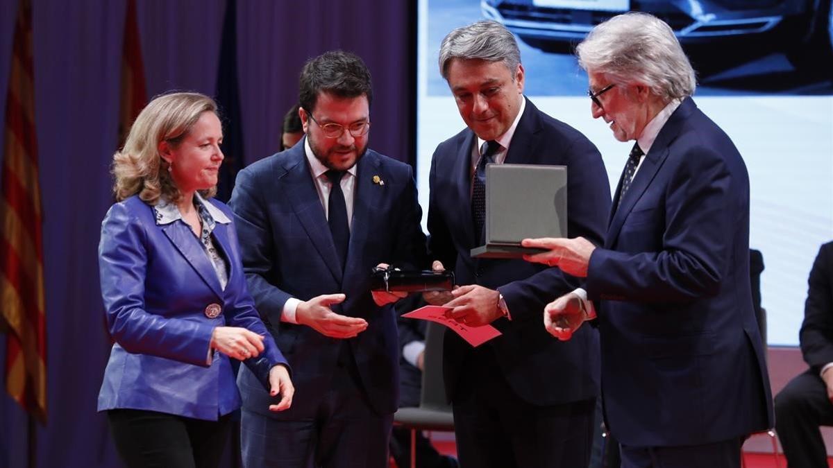 Entrega de los premios Carles Ferrer Salat y las medallas de honor 2019 de Foment, y del premio al empresario del año a Luca de Meo, presidente de Seat.