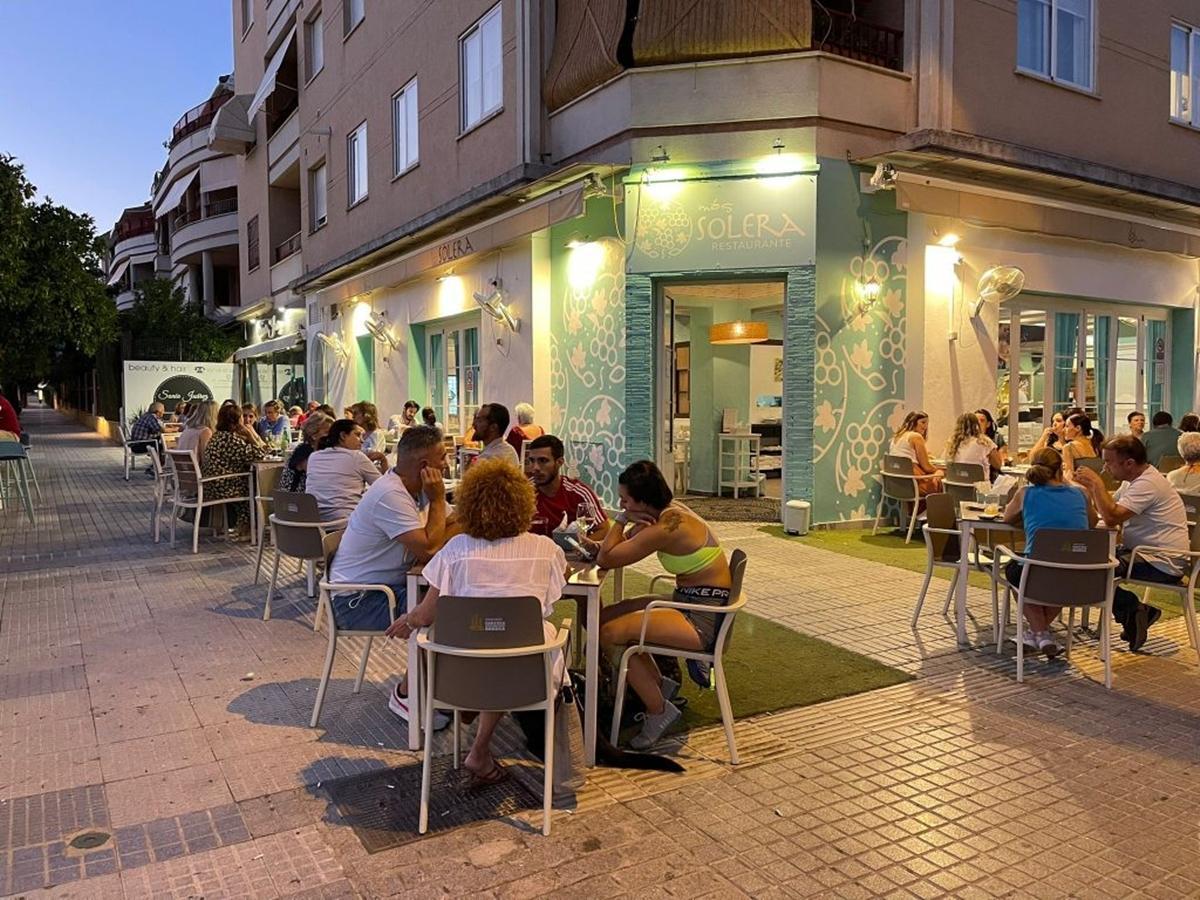 Terraza de Más Solera.