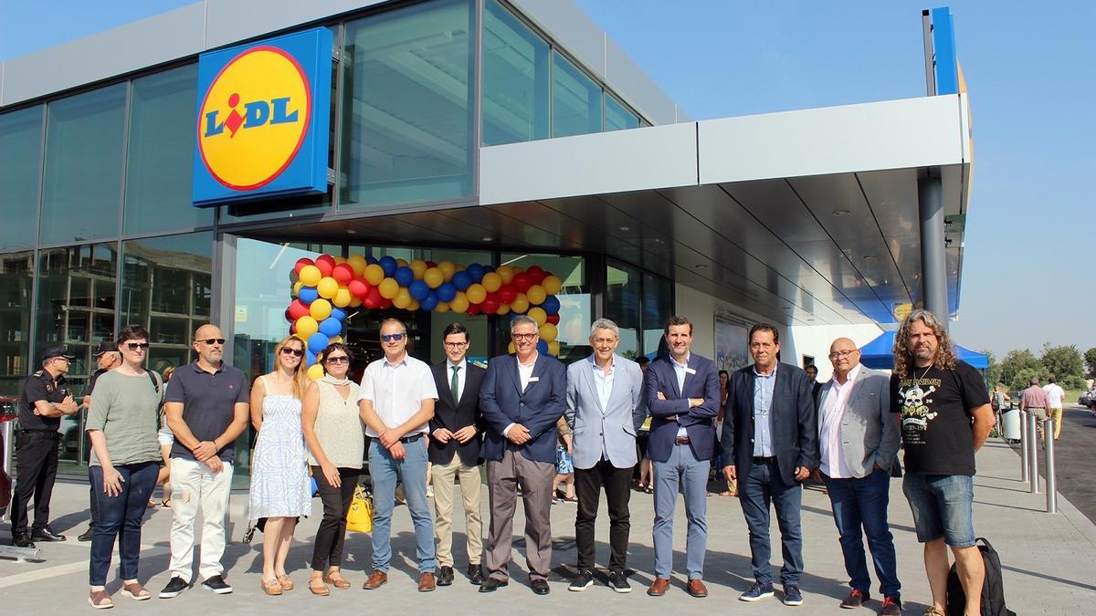 LIDL ABRE SU NUEVA TIENDA EN LA POBLA DE VALLBONA