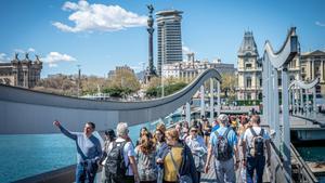 Los turistas inundan Barcelona en Semana Santa