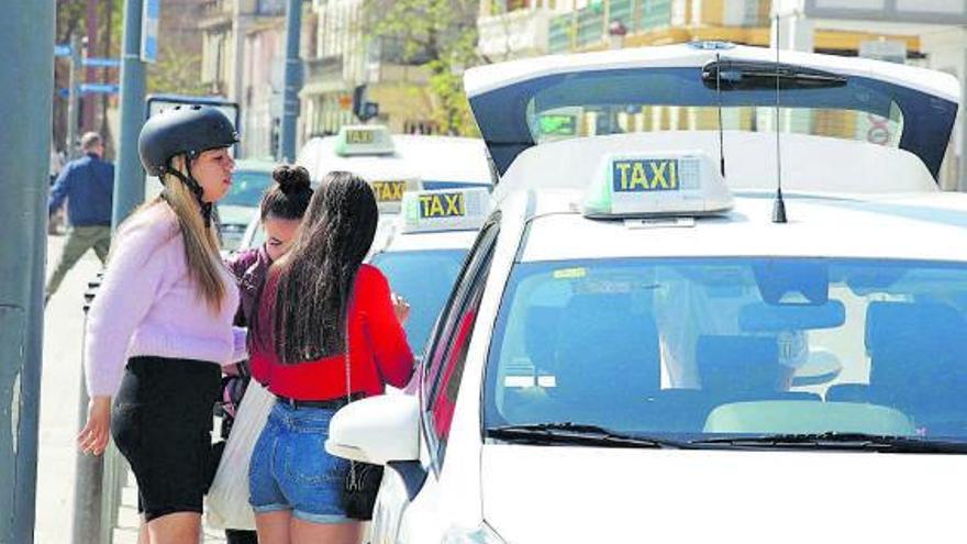 Más críticas de taxistas a la ampliación de las estacionales en la ciudad de Ibiza