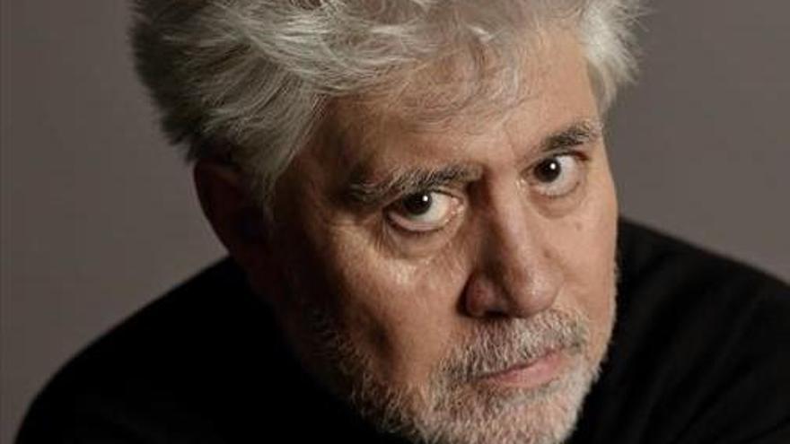 Almodóvar: «Sin el cine, mi vida tiene poco sentido»