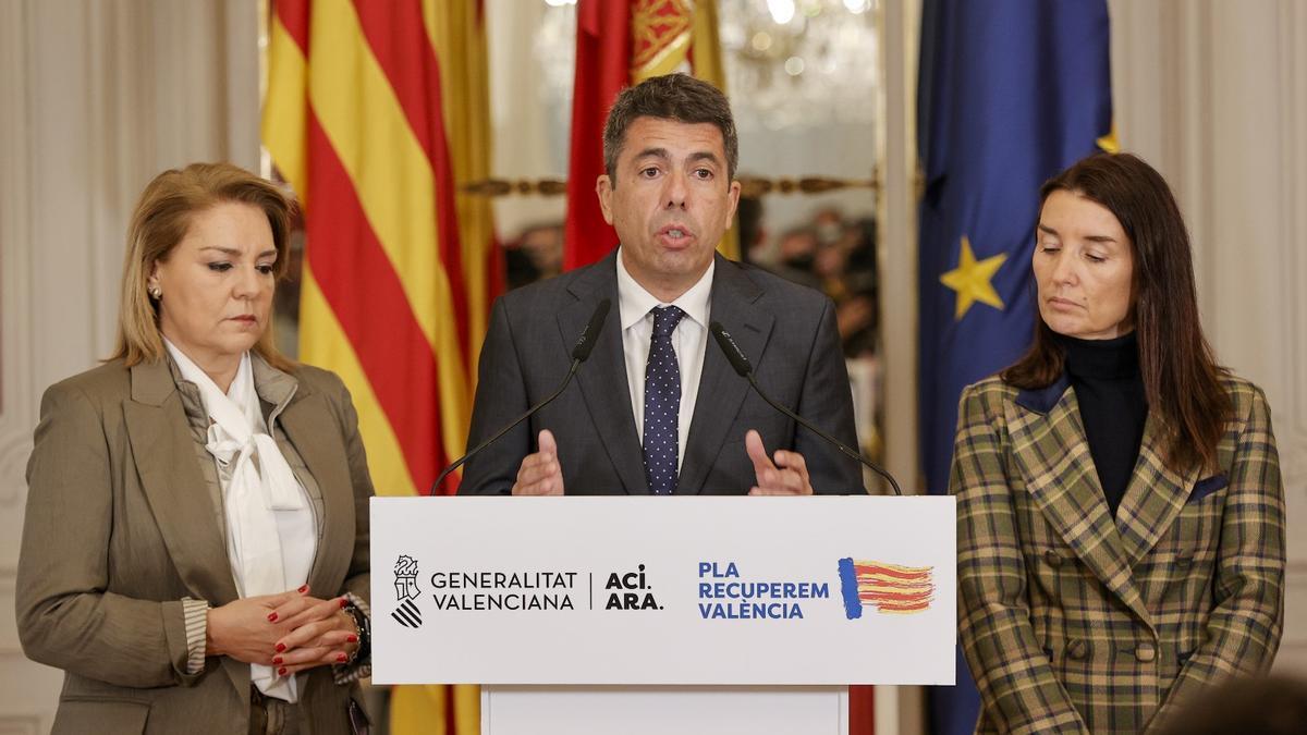 Carlos Mazón pacta amb VOX per a aprovar els pressupostos de la Generalitat