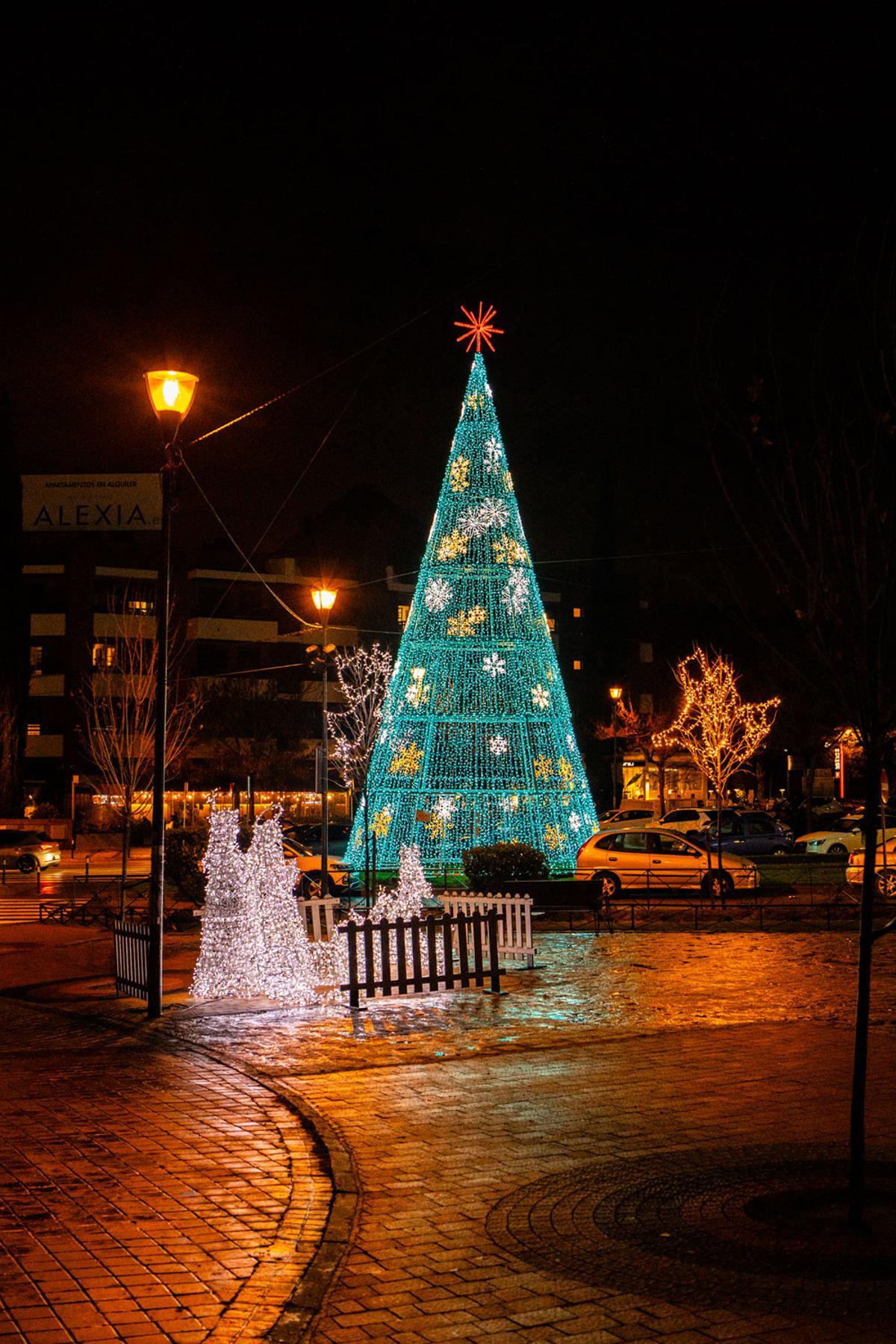 Decoración navideña Avda Europa