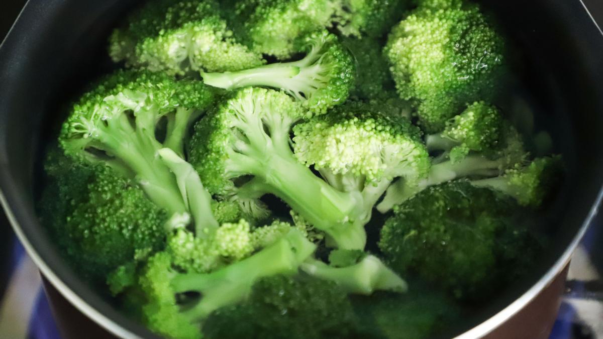 El brócoli es perfecto para perder esos kilos de más antes de las navidades.