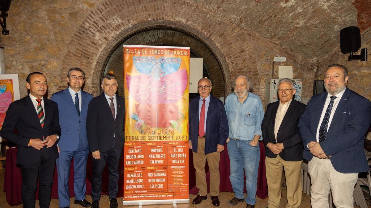 Foto de familia de la presentación de la Feria de Murcia.