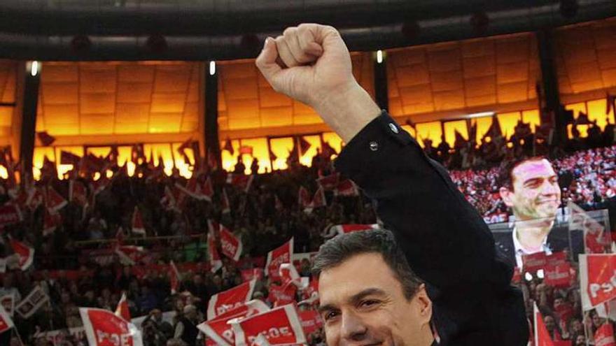 Pedro Sánchez, en el mitin de ayer en Valencia. // Reuters