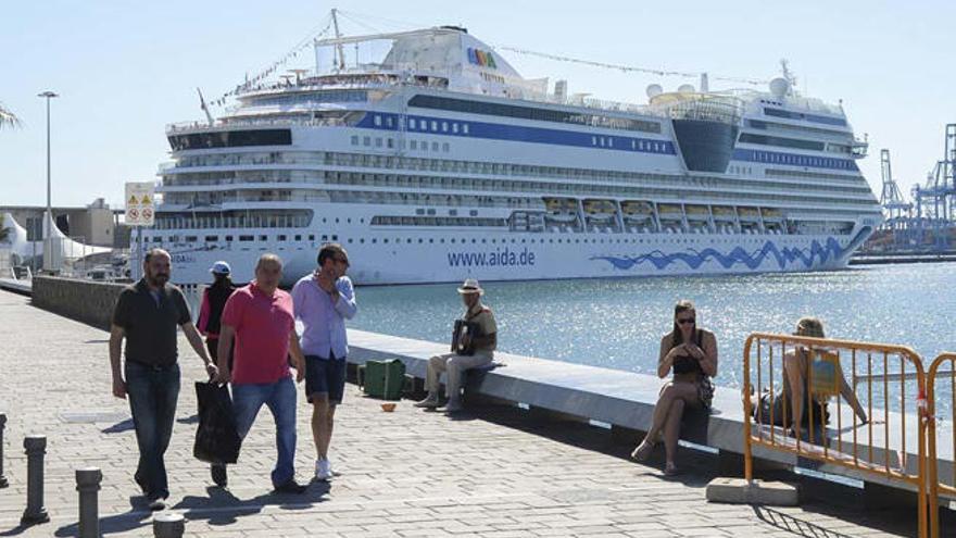 La capital se estrena como puerto base de cruceros en temporada de verano