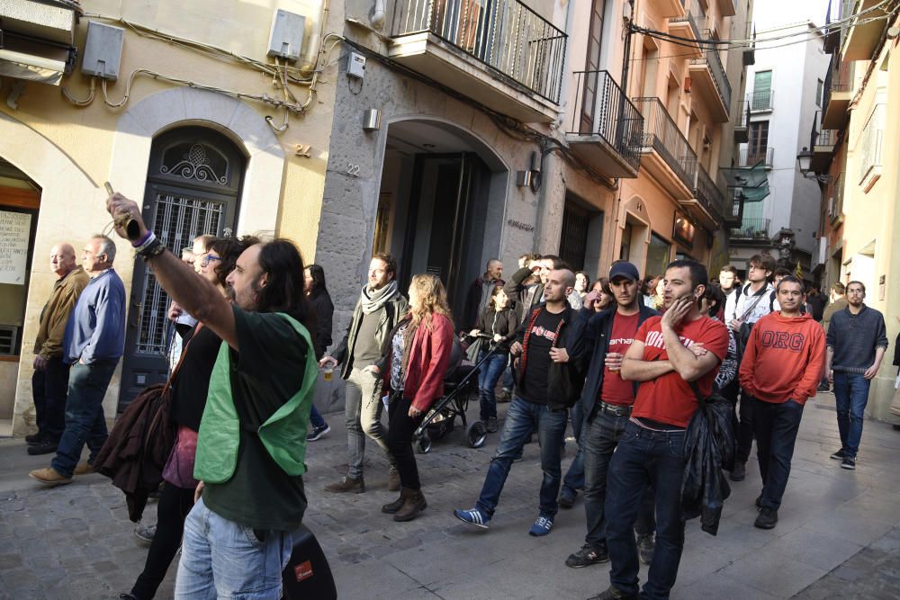 Manifestació contra l''actuació dels Mossos a Manresa