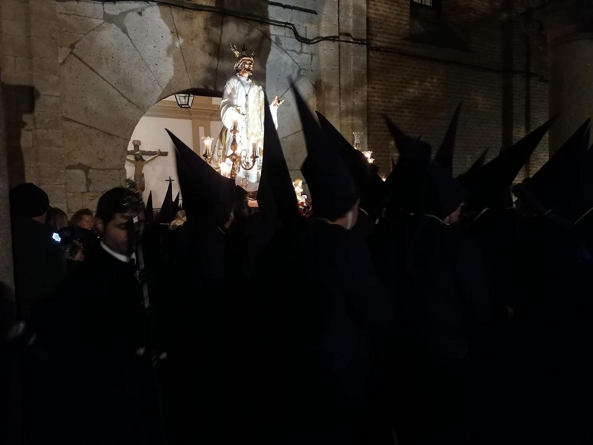 GALERÍA | Emoción contenida en el traslado del Ecce Homo de Toro