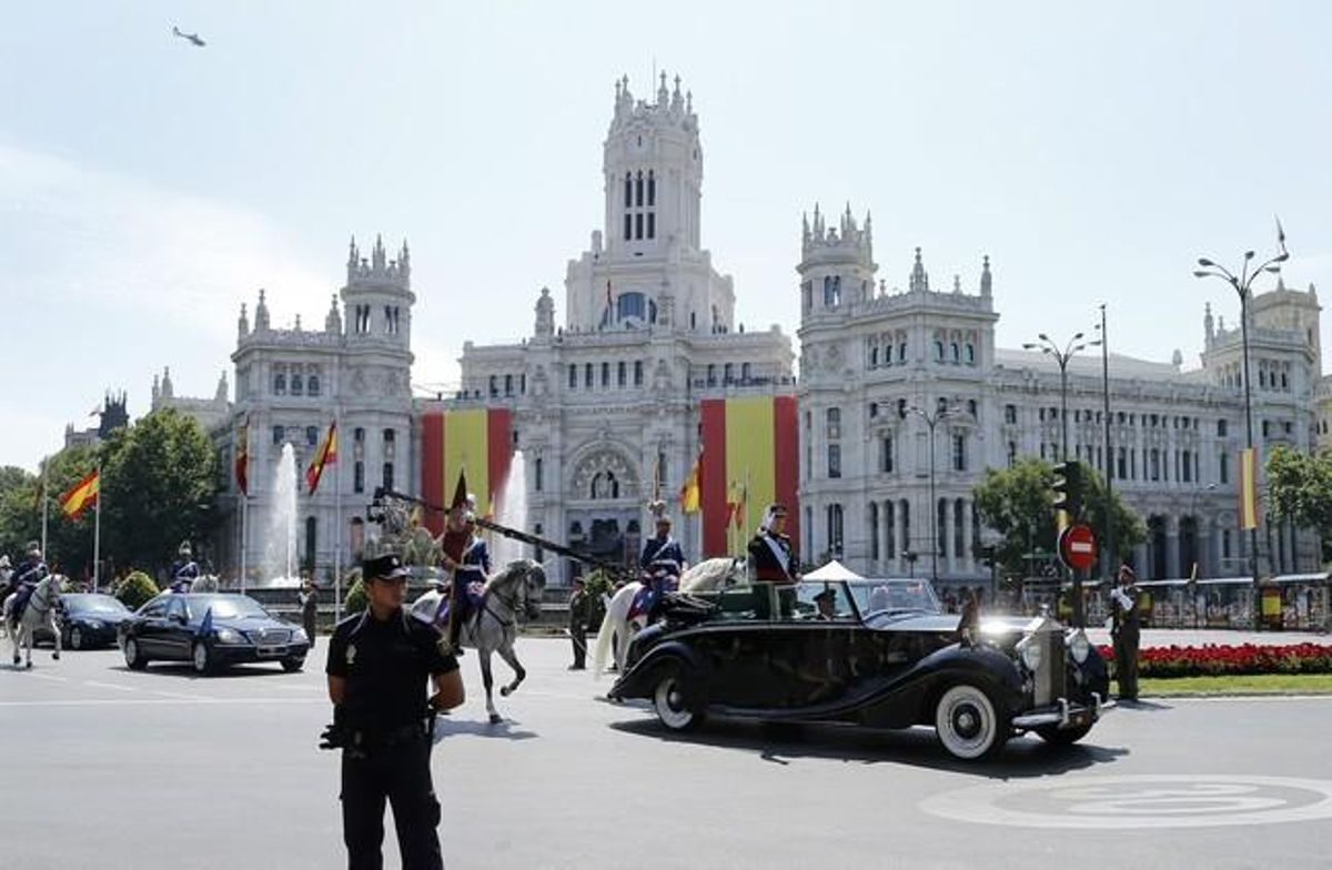 Desfilada després de la proclamació de Felip VI