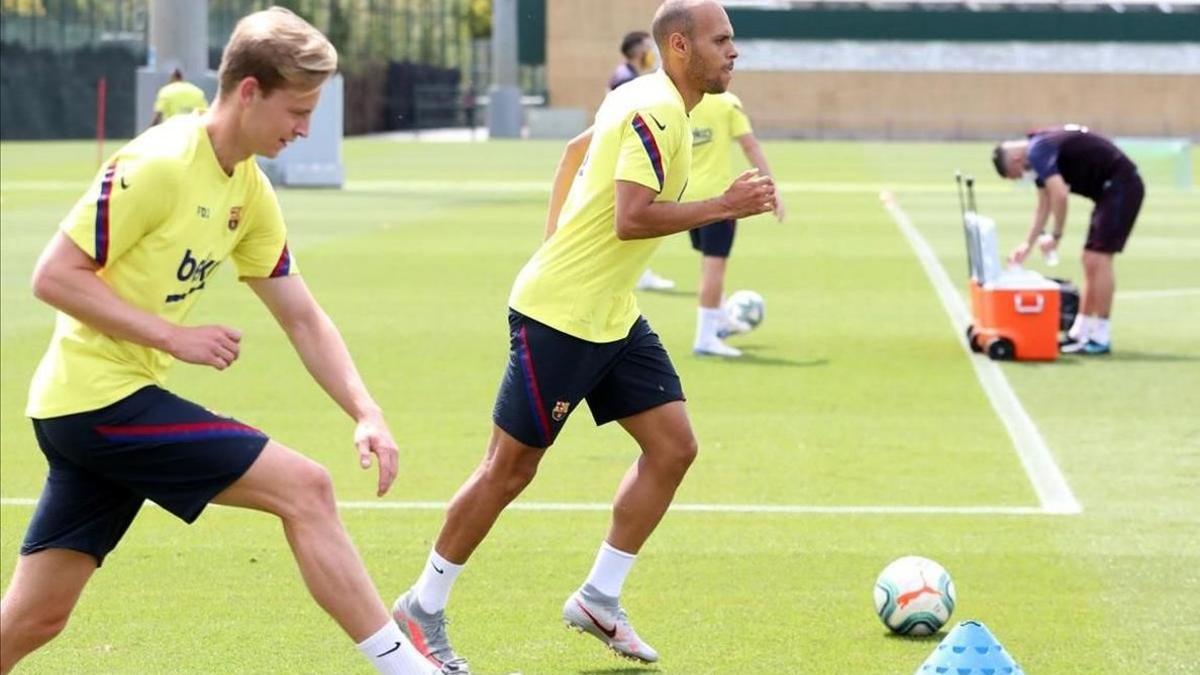 De Jong, en un entrenamiento en la Ciutat Esportiva