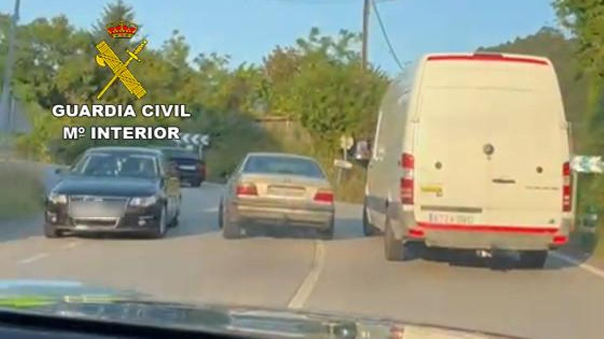 El coche fugado, en un momento de la persecución