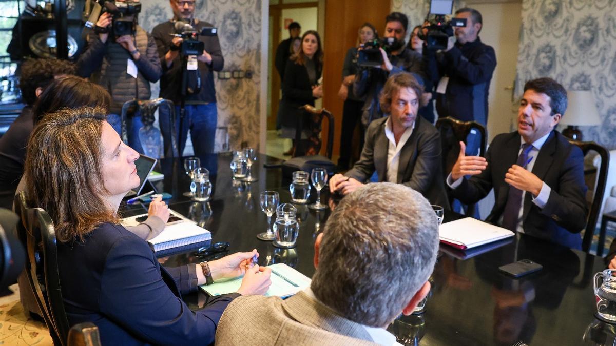 Imagen de la reunión celebrada entre Carlos Mazón y la ministra de Medio Ambiente hace dos semanas.