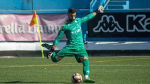 Sergio Fernández, en acción en un partido de la Fundació Grama