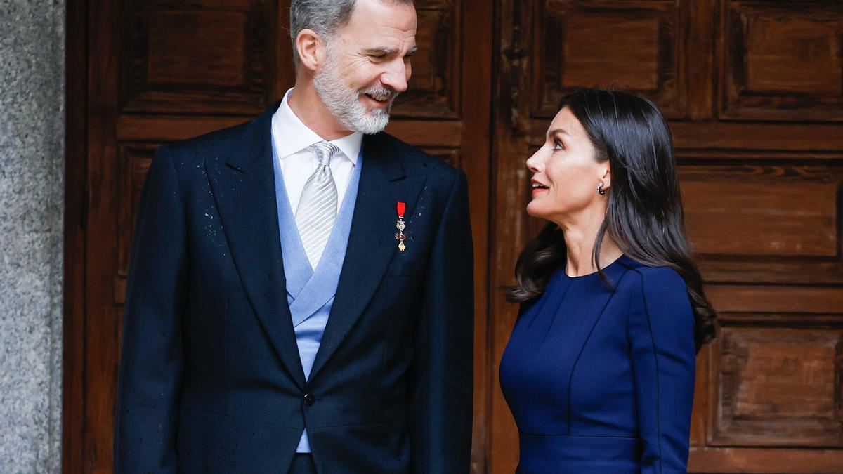 La cita de Felipe VI y Letizia en Barcelona: por qué es importante para España que los reyes celebren San Valentín