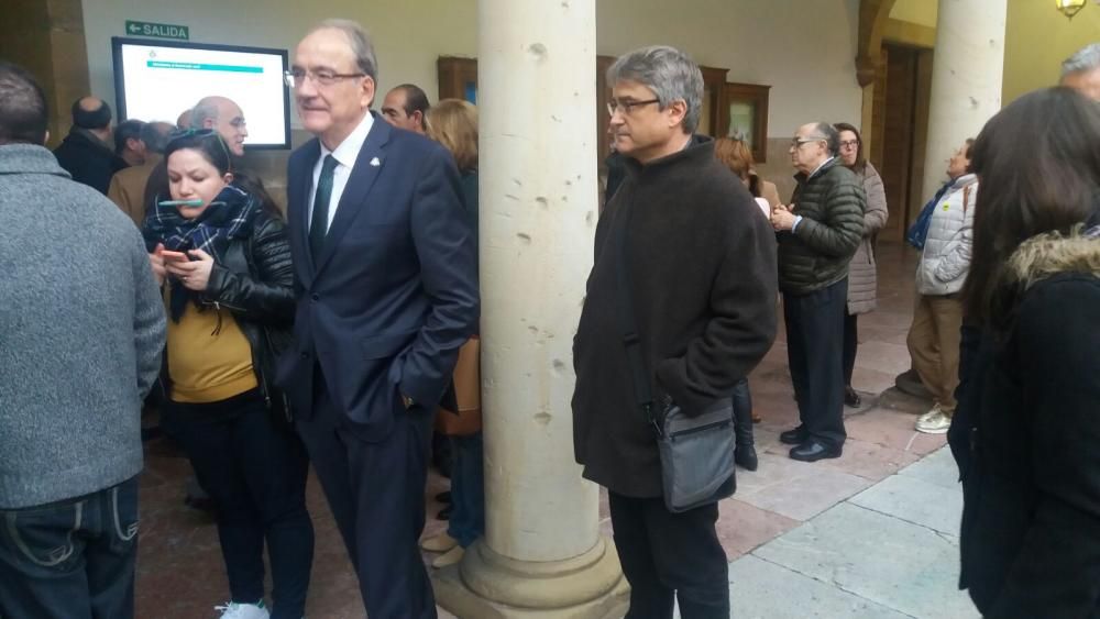 Segunda ronda de votaciones para rector de la Universidad de Oviedo