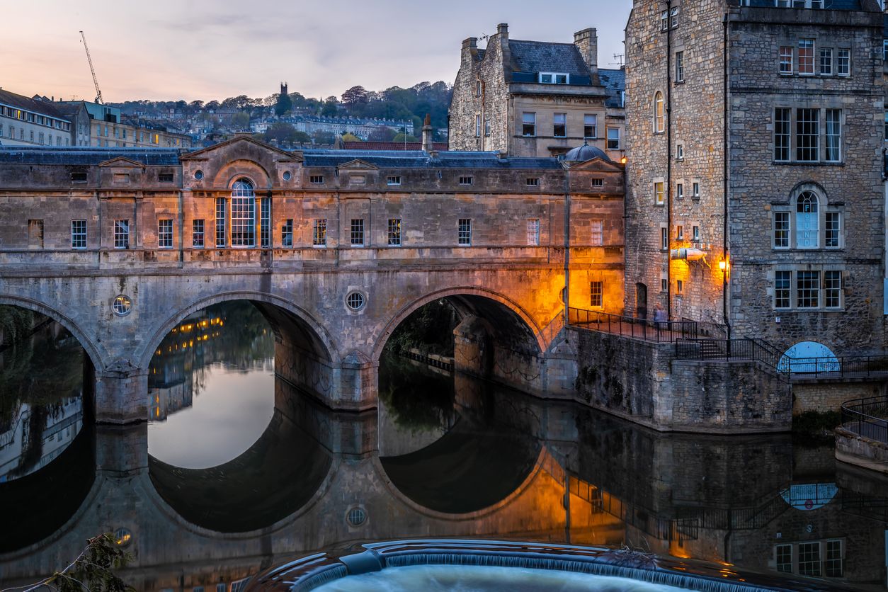 Es uno de los puentes más bonitos del mundo, y está habitado.